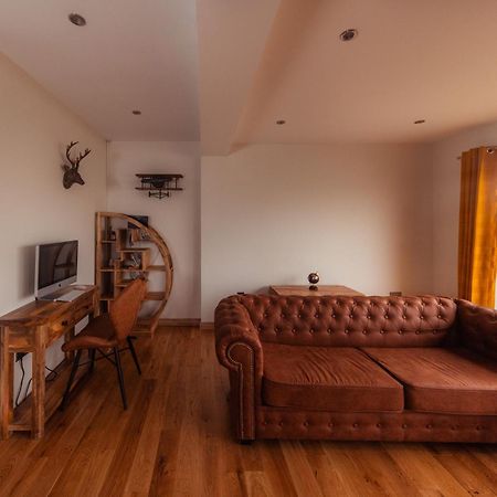 Luxury Cottage With Stunning Views By Fairy Pools 4 Carbost  Εξωτερικό φωτογραφία