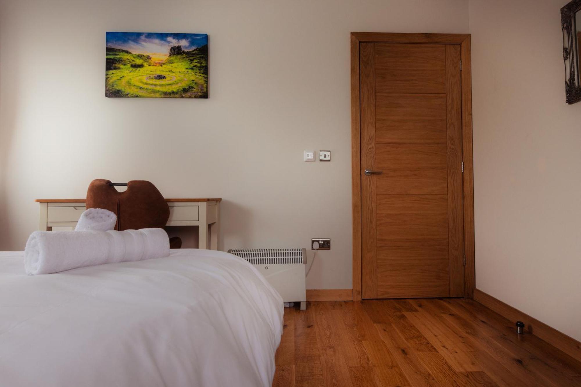 Luxury Cottage With Stunning Views By Fairy Pools 4 Carbost  Εξωτερικό φωτογραφία