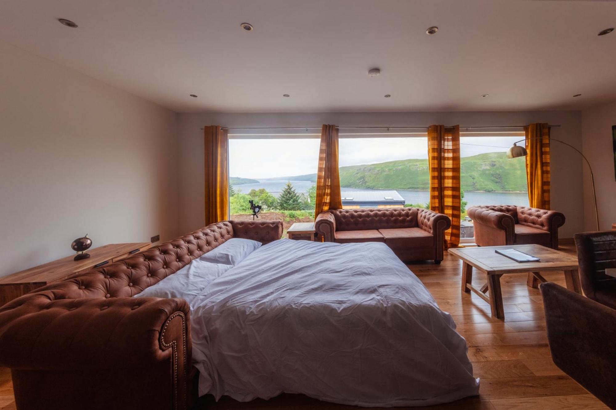 Luxury Cottage With Stunning Views By Fairy Pools 4 Carbost  Εξωτερικό φωτογραφία